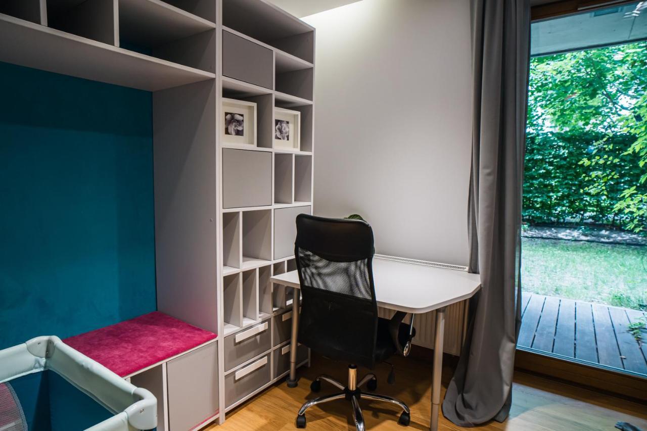 White Home Gdansk Bagian luar foto